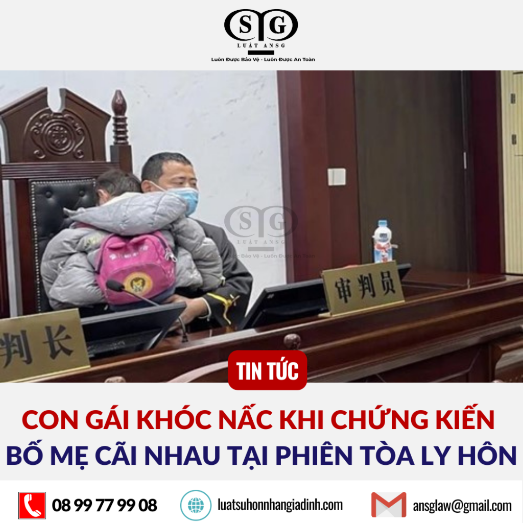 Con gai khoc khi chung kien bo me ly hon tai toa an